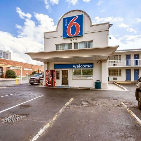 Motel 6-Washington, Dc - Convention Center Extérieur photo